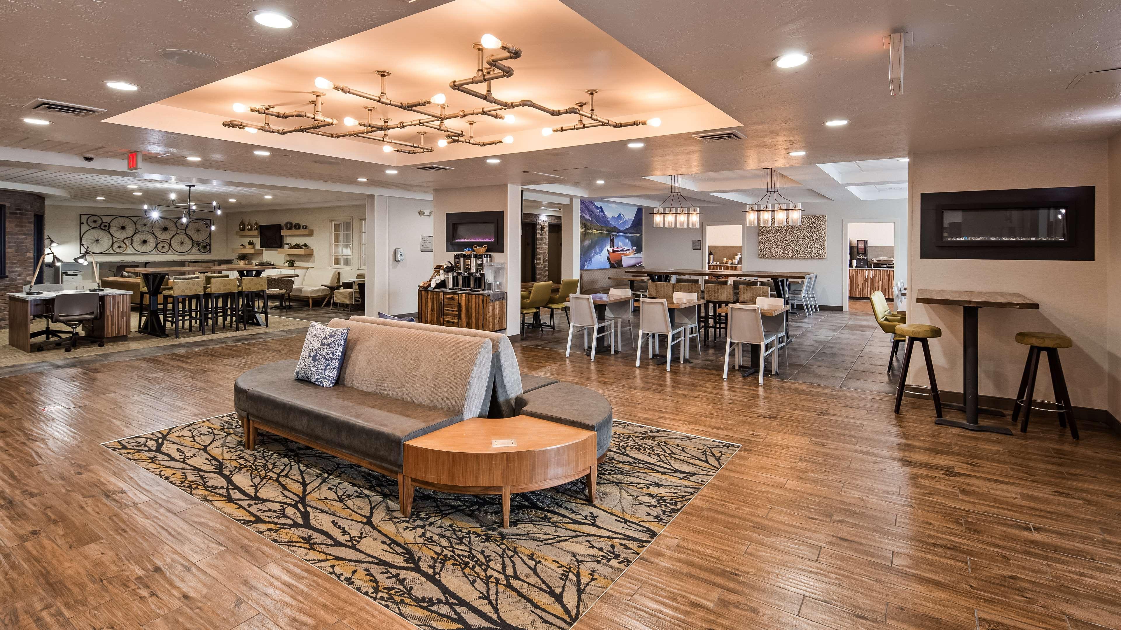 Best Western Plus Grant Creek Inn Missoula Bagian luar foto