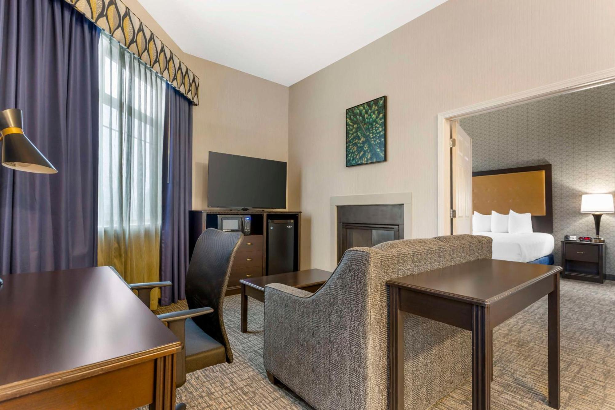 Best Western Plus Grant Creek Inn Missoula Bagian luar foto