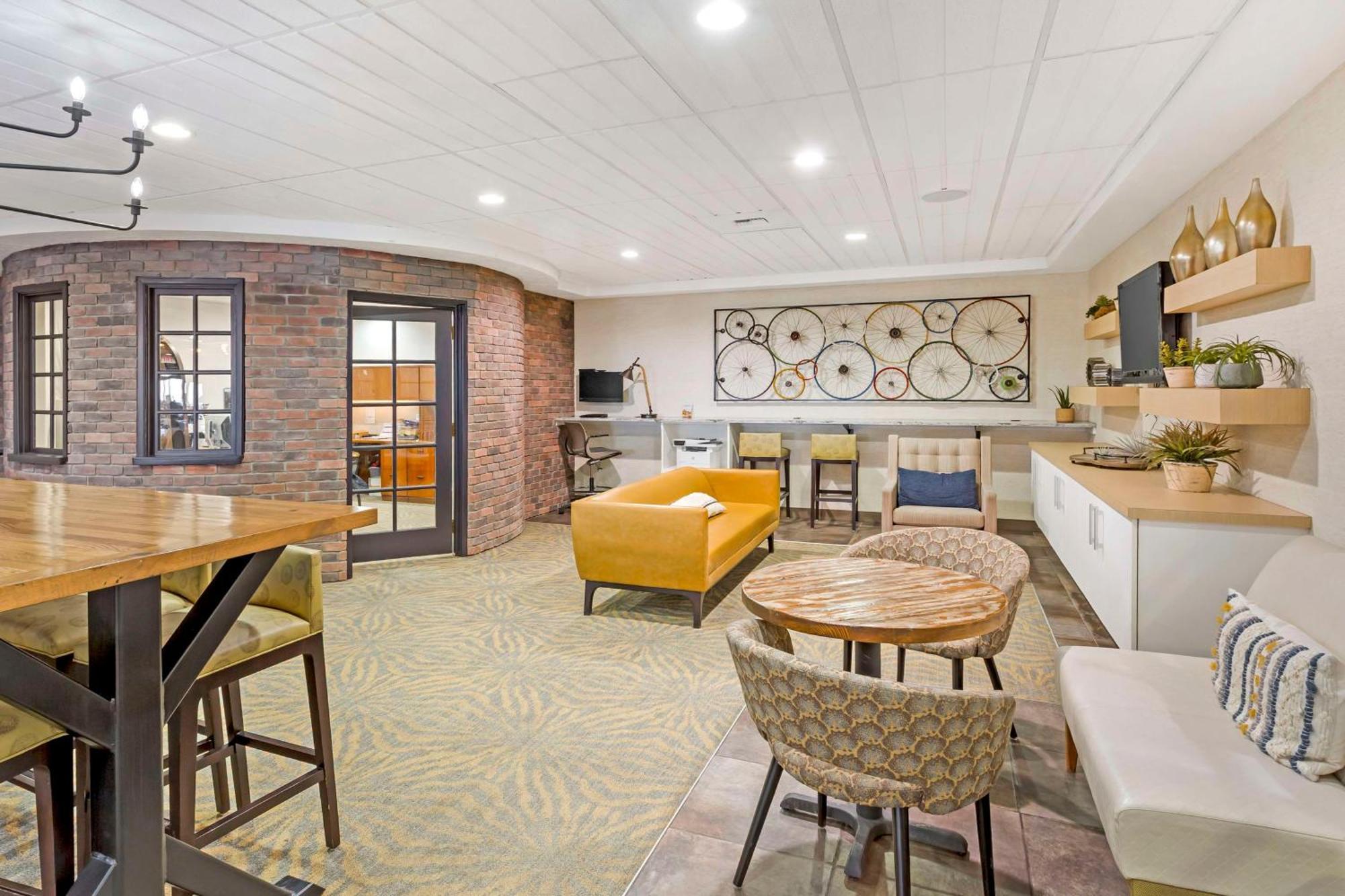 Best Western Plus Grant Creek Inn Missoula Bagian luar foto